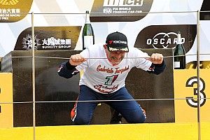 Tarquini, Campione feroce: "Ho vinto il WTCR attaccando sempre da vero Cinghiale!"