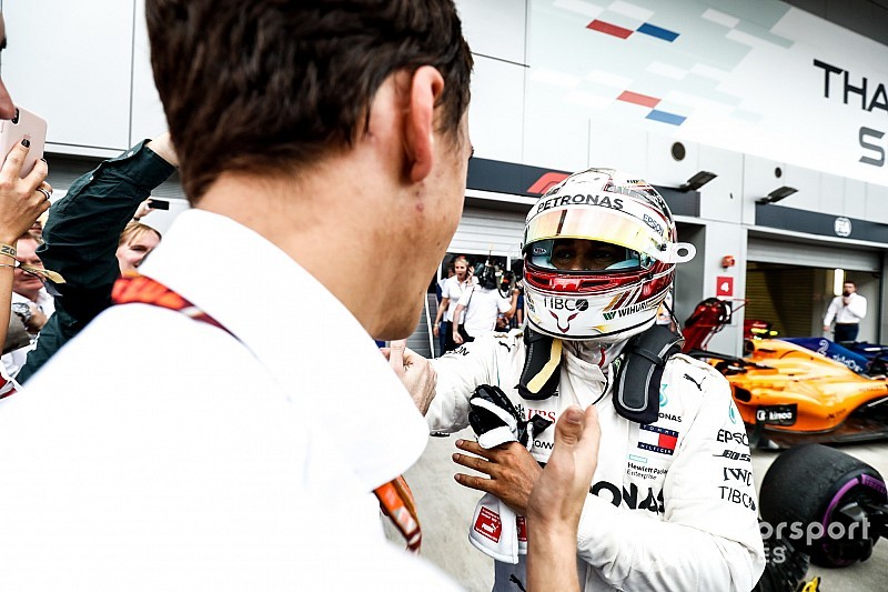 Wurz über Hamilton: "Mit unterlegenem Material verdient in WM-Führung"