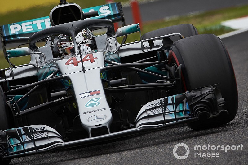 Хэмилтон: Mercedes – лучшие, когда нужно принять решение под давлением