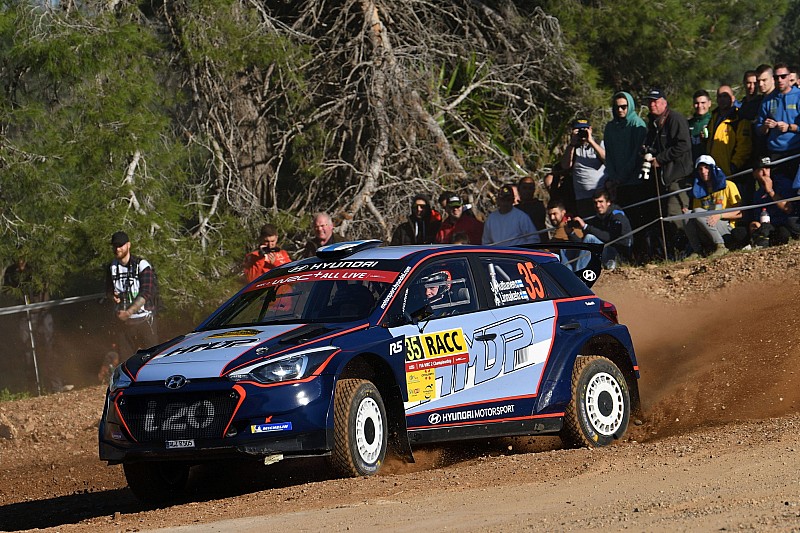 Jari Huttunen al Rally Poland con una Hyundai i20 R5