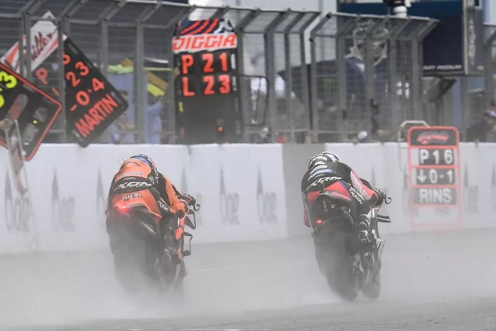 Remy Gardner, KTM Tech3, et Aleix Espargaro, Aprilia Racing Team