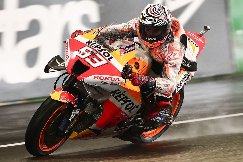Marquez pakt op kletsnat Motegi zijn eerste pole-position in drie jaar