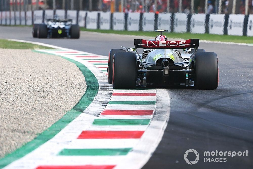 Lewis Hamilton, Mercedes W13