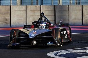 Di Grassi zaczyna od Pole Position