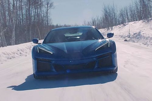 Tutto quello che sappiamo sulla Chevrolet Corvette E-Ray ibrida