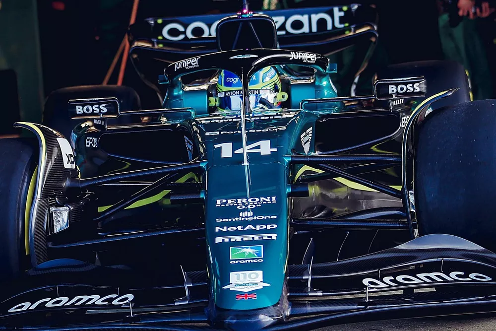 Fernando Alonso, Aston Martin AMR23  