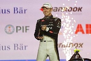 Diriyah E-Prix: Cassidy vence a Frijns y gana por primera vez con Jaguar