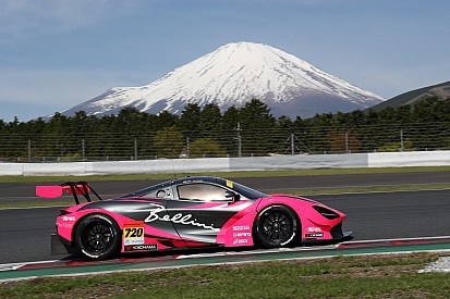 ”走路外走行”でQ1突破ならずも……2戦目のマクラーレン720Sに、ドライバー2人が手応え