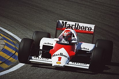Hamilton Niki Lauda sisakfestésével versenyez Monacóban