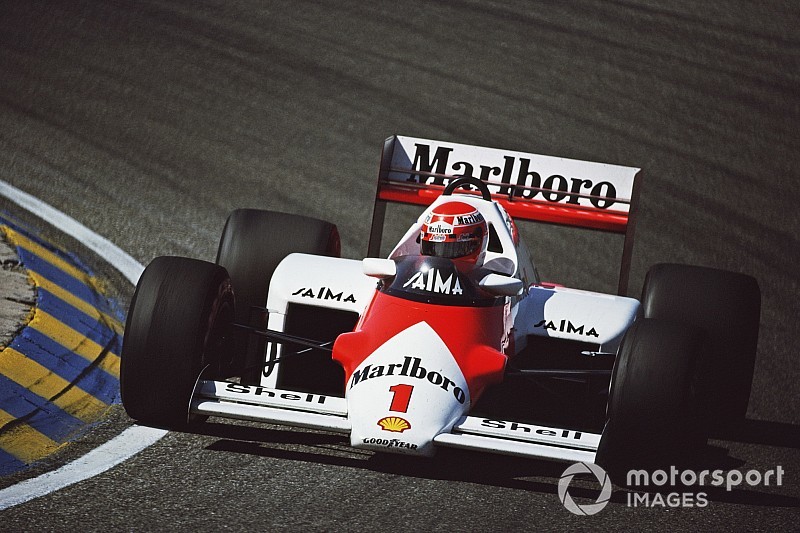 Hamilton Niki Lauda sisakfestésével versenyez Monacóban