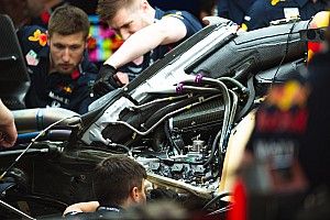Pérez y Verstappen pierden su segundo motor Honda