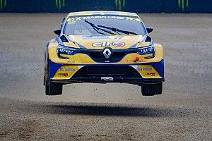 Сильный ливень принес Марклунду дебютную победу в WRX