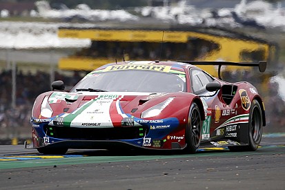 24h di Le Mans, 9ª ora: braccio di ferro tra le Toyota, emozioni in GTE Pro con la Ferrari in rimonta