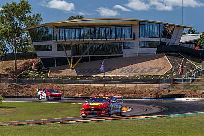 Darwin Supercars: McLaughlin beats Reynolds in final practice
