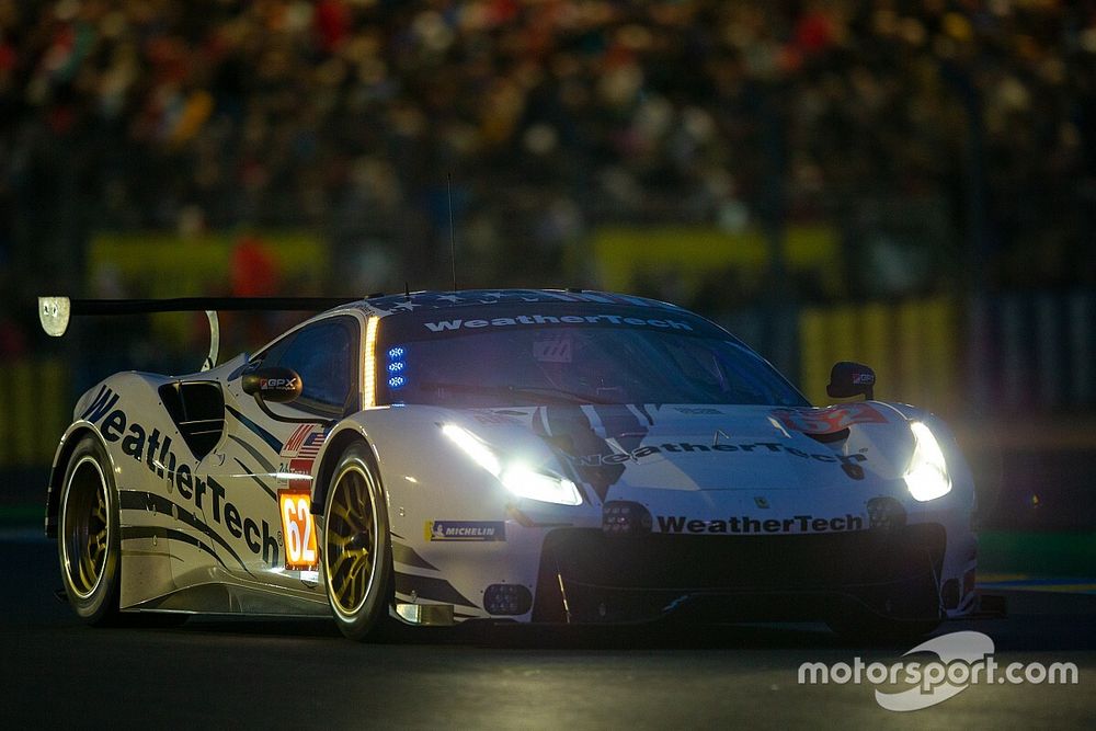 #62 Weathertech Racing Ferrari 488 GTE: Cooper MacNeil, Toni Vilander, Robert Smith