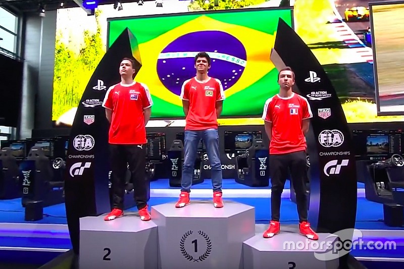 Gran Turismo World Tour: Fraga se impone en Nurburgring en una polémica final