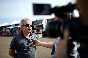 Chefe da Stock Car se diz aberto a conversas com NASCAR