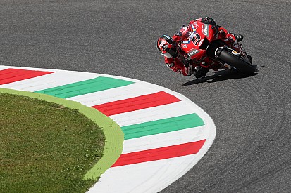 Петруччи на Ducati установил рекорд трассы на третьей тренировке в Муджелло