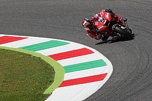 Петруччи на Ducati установил рекорд трассы на третьей тренировке в Муджелло
