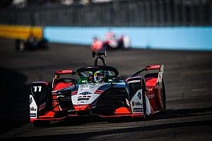 Berlin E-Prix: Di Grassi, hafta sonunun ilk yarışını kazanmayı başardı