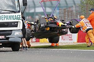 F1-update: Verstappen ondanks crash tevreden, zware klap voor Visser