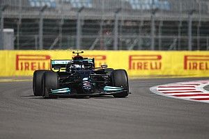 SEXTA-LIVRE: Mercedes bem na Rússia, punição para Verstappen, chuva e notícias de Sochi