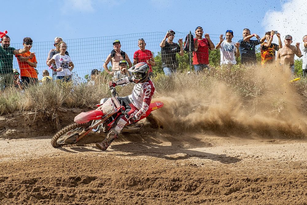 Tim Gajser Siap Turun di Lintasan Hard Pack Teutschenthal