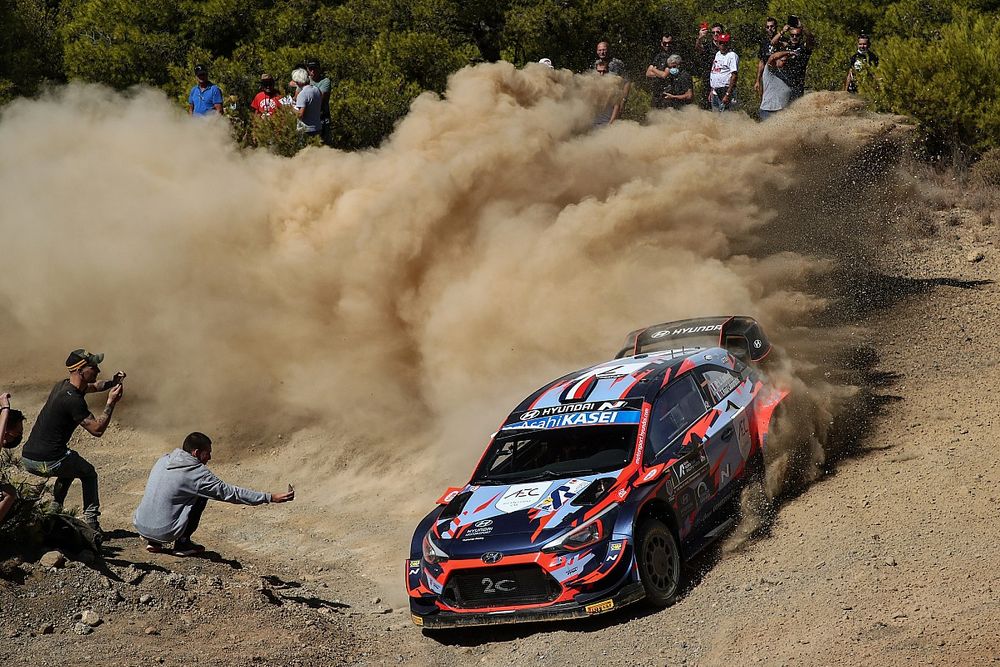 Ditabrak Mobil, Pierre-Louis Loubet Absen di Sisa Musim