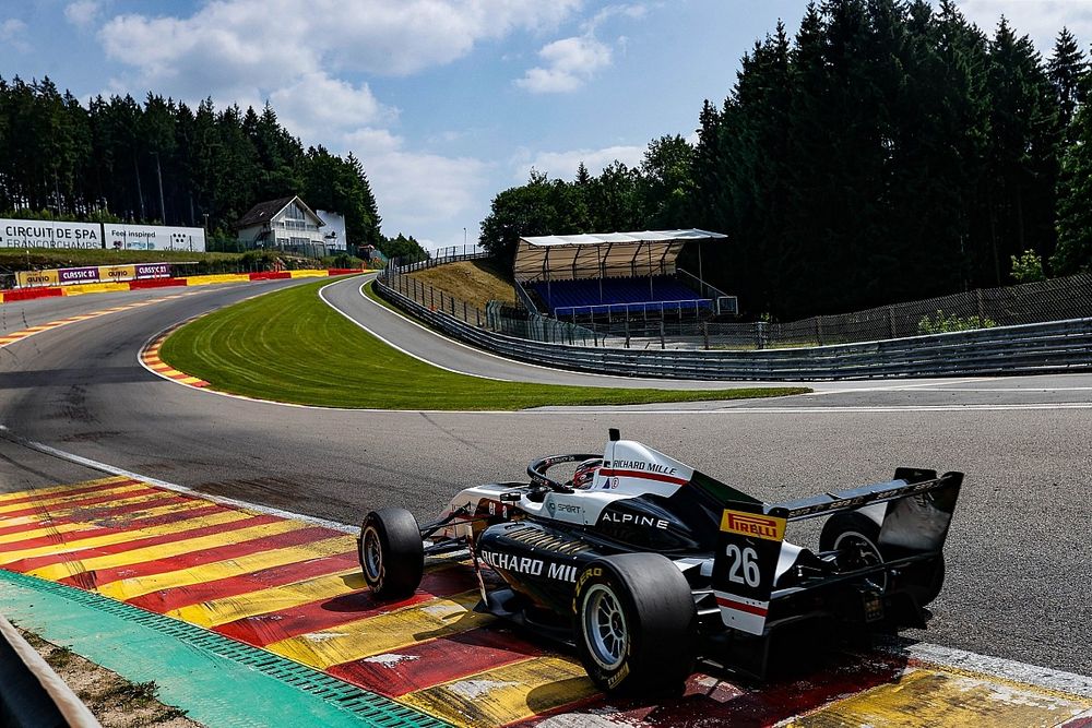 F. Regional: Belov e Saucy dettano legge a Spa-Francorchamps