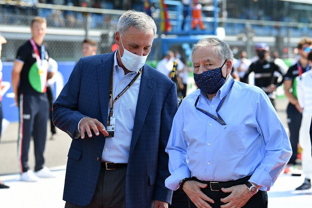 Chase Carey, Non Executive Chairman, Formula One, and Jean Todt, President, FIA, on the grid