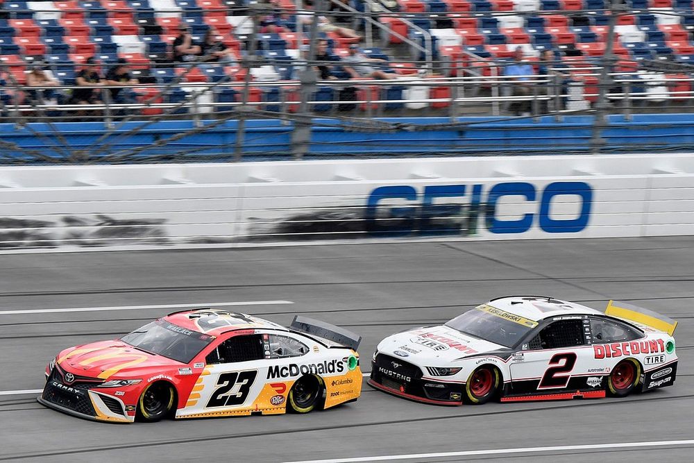 Bubba Wallace gana en Talladega en carrera recortada