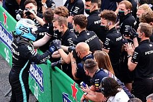 Bottas gana la carrera al sprint de Monza; Hamilton la lía