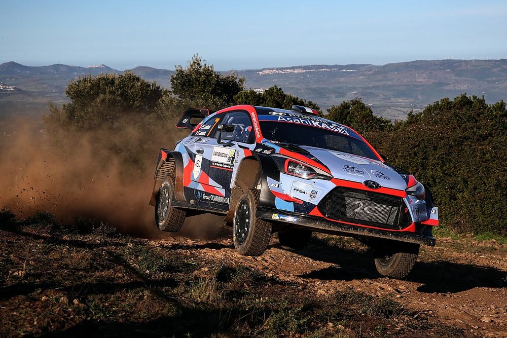 Tampil Penuh pada WRC 2021, Loubet Targetkan Tiga Reli