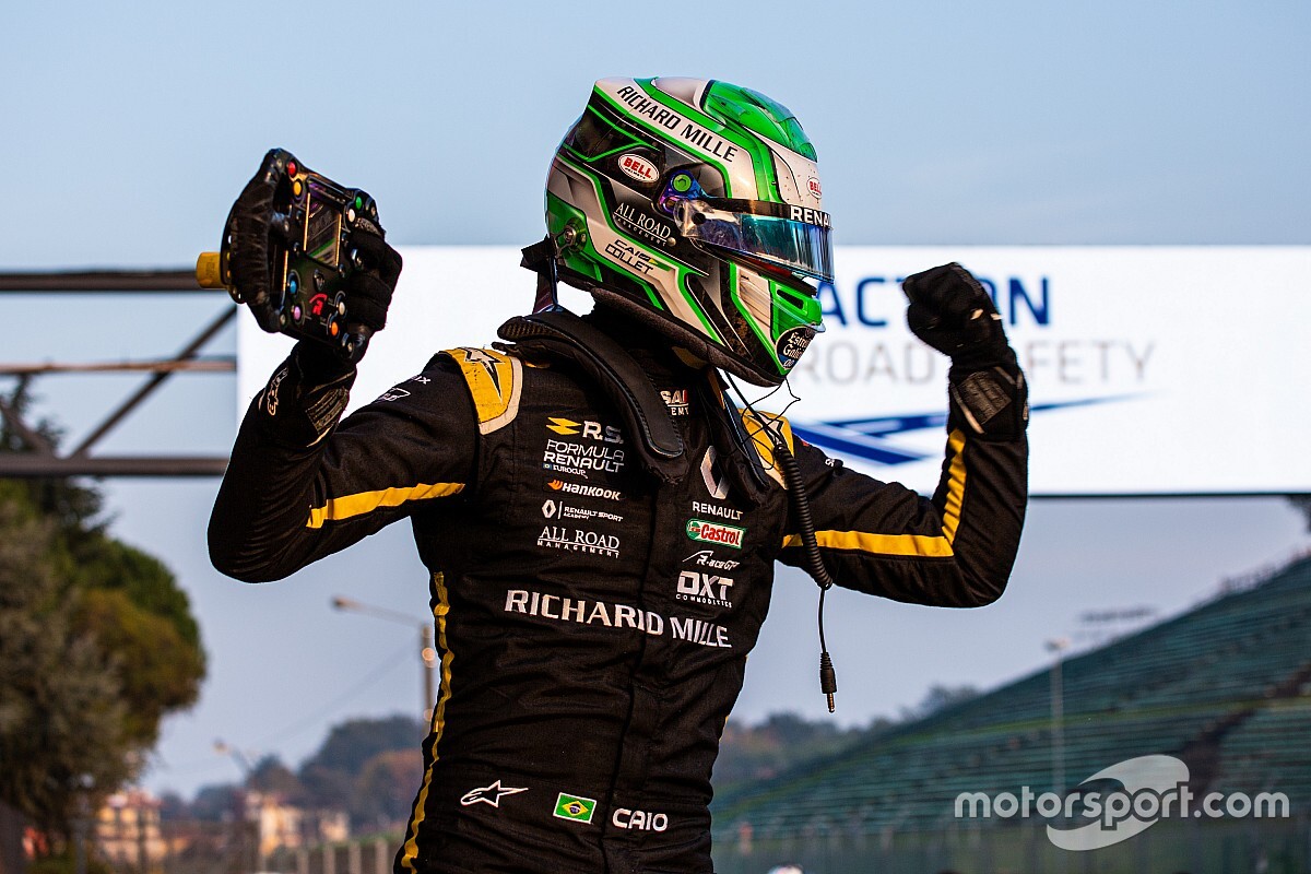 F3: MP Motorsport annuncia Caio Collet e Victor Martins