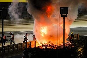 F1: Grosjean bate no Bahrein, carro parte ao meio e explode; veja