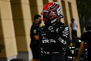 Russell: "Hamilton'ın övgüleri beni etkilemiyor"