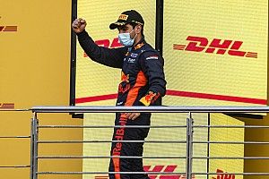 F3 Asya Yas Marina: Daruvala kazandı, Cem sekizinci oldu!