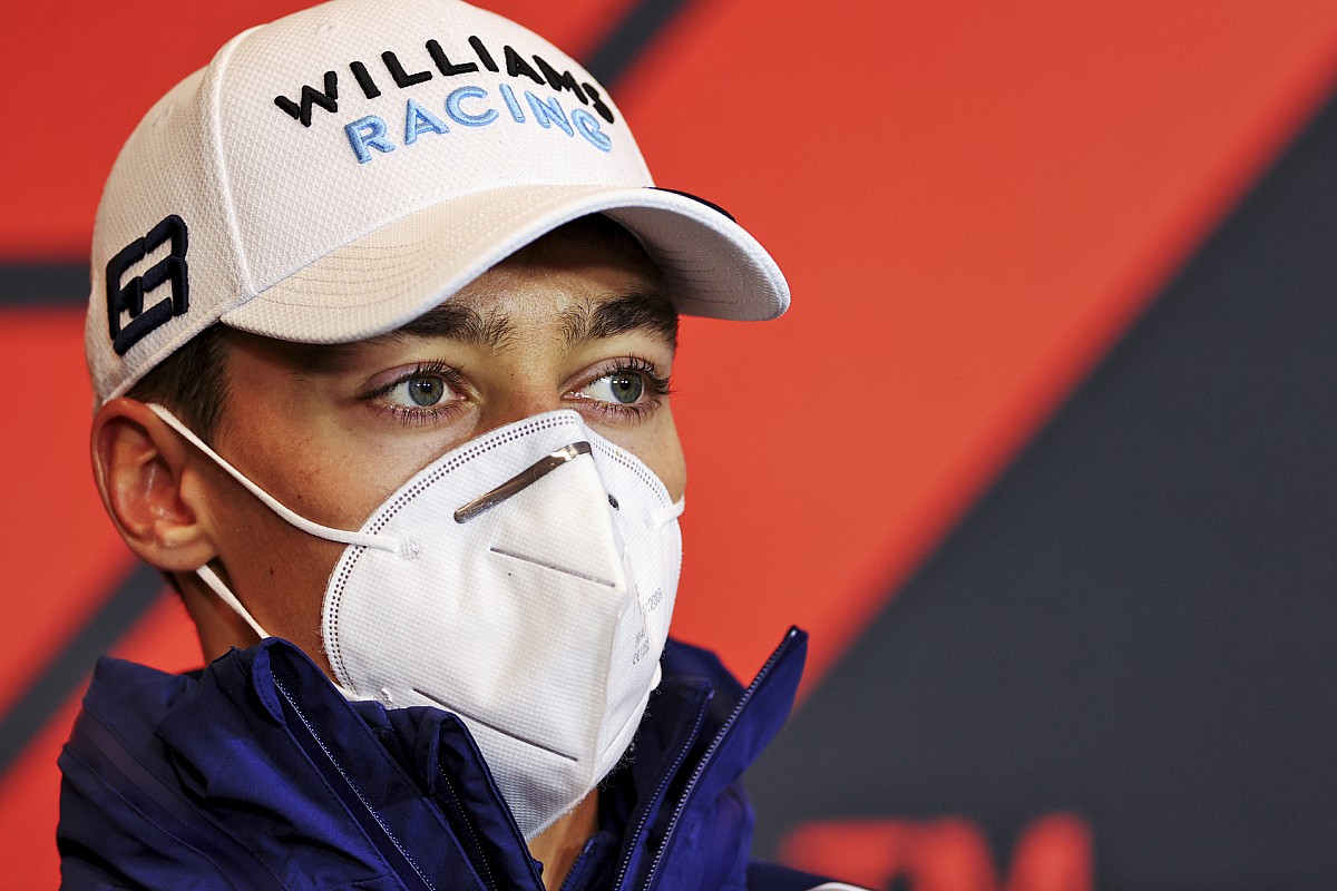 Russell: "Uitgebreid met Wolff gesproken na crash in Imola"
