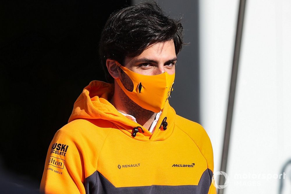 Sainz: "Gerideyiz ama fark çok fazla değil"