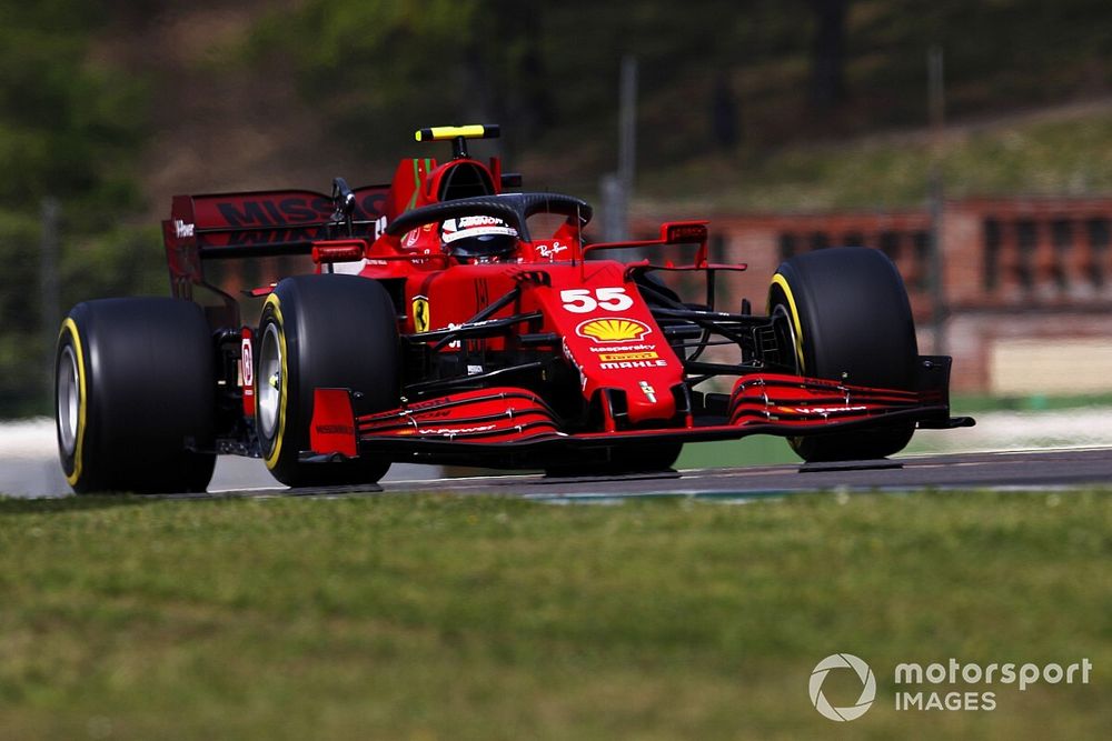 Carlos Sainz Jr., Ferrari SF21