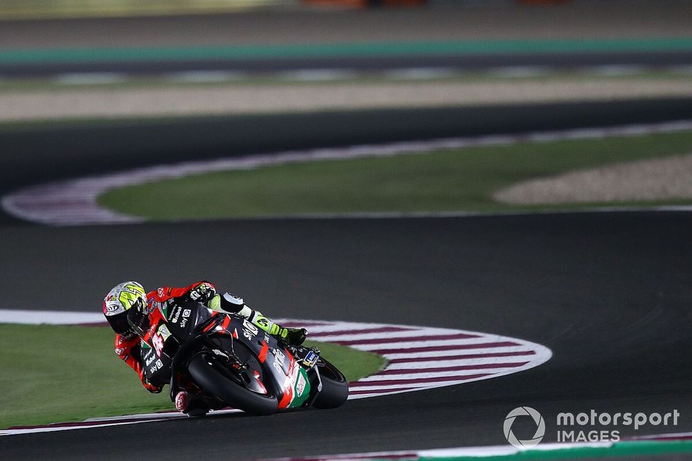 Espargaró fier des débuts de l'Aprilia 2021, "différente à piloter"