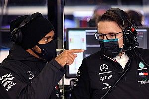 Hamilton: "Vi racconto quello che non si vede in un mondiale"