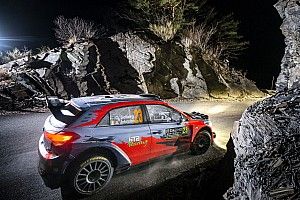 Tak Ada Penonton, Solberg Gagal Raih Poin WRC 2