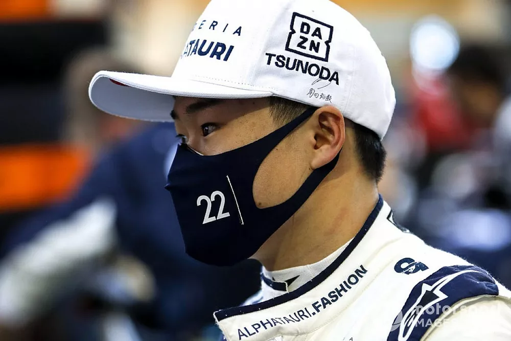 Yuki Tsunoda, AlphaTauri on the grid
