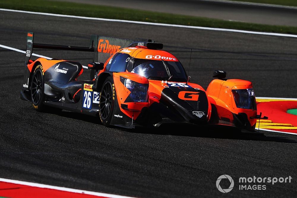 De Vries snelste in WEC Proloog, zware crash Racing Team Nederland