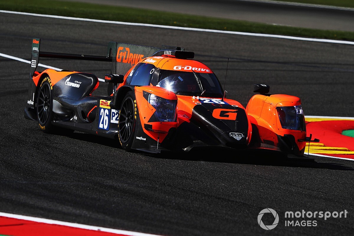 De Vries snelste in WEC Proloog, zware crash Racing Team Nederland