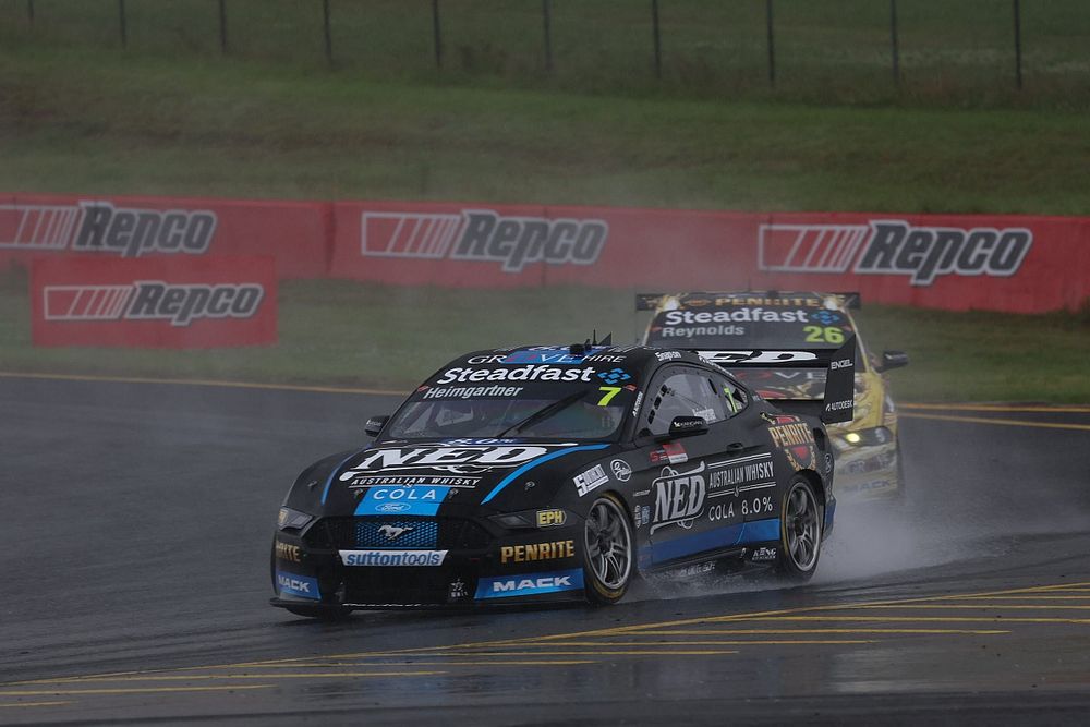Sydney Supercars: Heimgartner tops wet qualifying