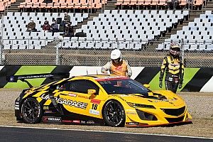 【スーパーGT】18号車UPGARAGE、公式練習は電気系統トラブルにより2度ストップ。原因解明中も公式予選には出走へ