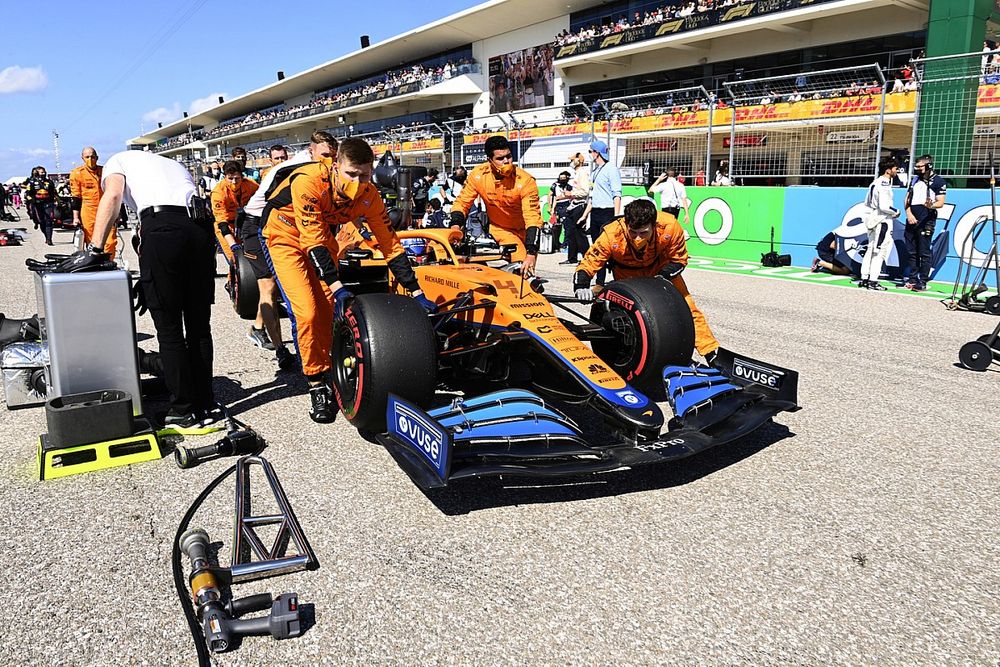 McLaren: a mi problémáink is azt bizonyítják, hogy a Mercedes…