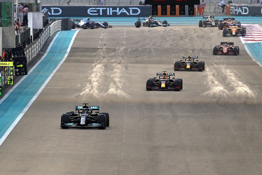 Hamilton: "Takımımla gurur duyuyorum"